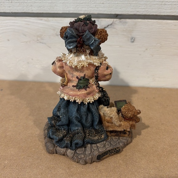 Boyd’s Bear 1997 20th Anniversary Edition “The Collector” Figurine - Picture 4 of 5